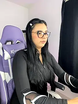 Madyson Hot online show from 11-15-25, 01:07