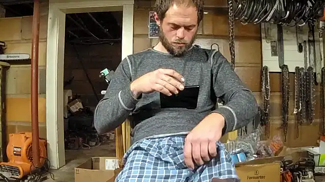 Bigoleslong98765 online show from 11-19-25, 06:46