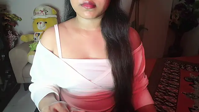 Snapshot of Most-Beautiful-Queen chatting on 12-25-24, 06:52 Most-Beautiful-Queen online show from 12-25-24, 06:52