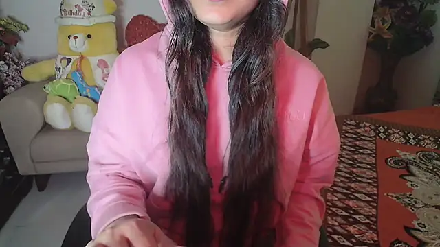 Snapshot of Most-Beautiful-Queen chatting on 01-07-25, 01:49 Most-Beautiful-Queen online show from 01-07-25, 01:49