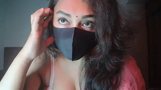 Most-Beautiful-Queen online show from 11-21-25, 07:23