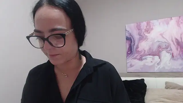 IzabelllNoir online show from 06-23-26, 07:50