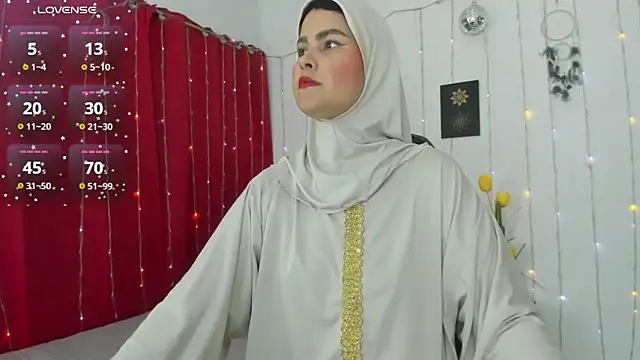 AishaAmin  online show from 02-05-26, 12:43