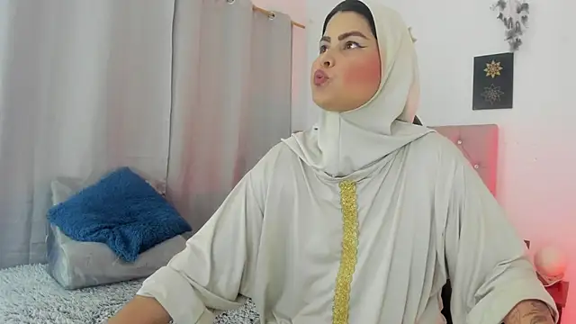 AishaAmin  online show from 06-20-26, 12:08