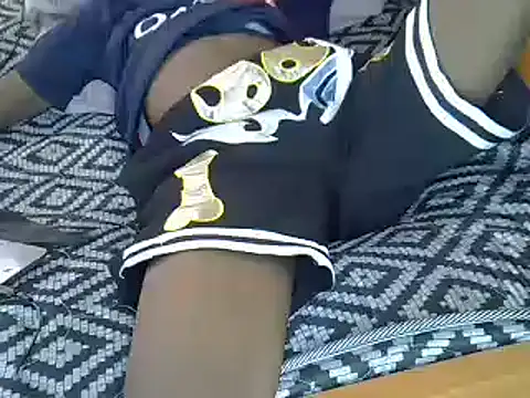 Snapshot of Black_Kenny chatting on 01-03-25, 11:57 Black Kenny online show from 01-03-25, 11:57