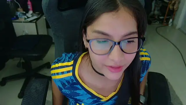 Lucy Fer5 online show from 07-03-26, 03:07