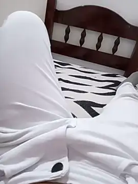 Snapshot of maikinhopL chatting on 01-31-25, 04:03 maikinhopL online show from 01-31-25, 04:03