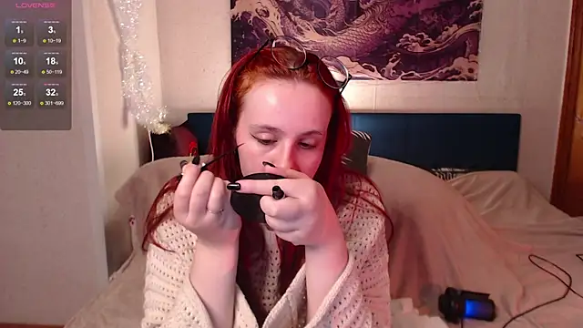 Snapshot of VanessaLincum chatting on 12-12-24, 05:31 VanessaLincum online show from 12-12-24, 05:31