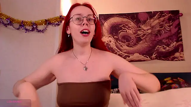 Snapshot of VanessaLincum chatting on 02-26-26, 08:24 VanessaLincum online show from 02-26-26, 08:24