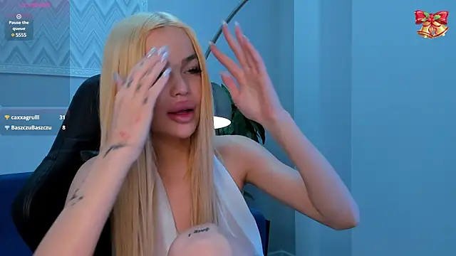 Angel Sapphire  online show from 01-12-25, 08:46