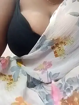 Snapshot of Rexx05@xh chatting on 01-06-25, 02:04 Rexx05xh online show from 01-06-25, 02:04