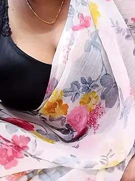 Snapshot of Rexx05@xh chatting on 11-03-25, 02:02 Rexx05xh online show from 11-03-25, 02:02