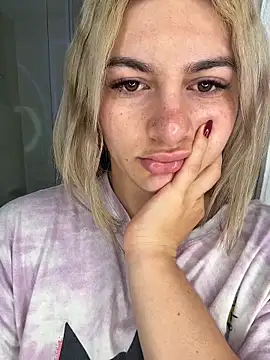 AtheneaRossi online show from 02-27-26, 09:42