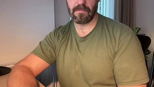 Mr Beef online show from 12-13-24, 03:32