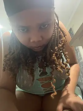 Snapshot of Bootyfulbarbiie chatting on 03-14-25, 07:23 Bootyfulbarbiie online show from 03-14-25, 07:23