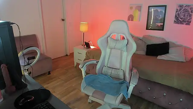 Aliciia cute1 online show from 10-05-25, 08:40