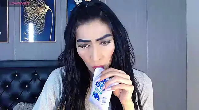 Evelynn sex  online show from 12-09-24, 01:13