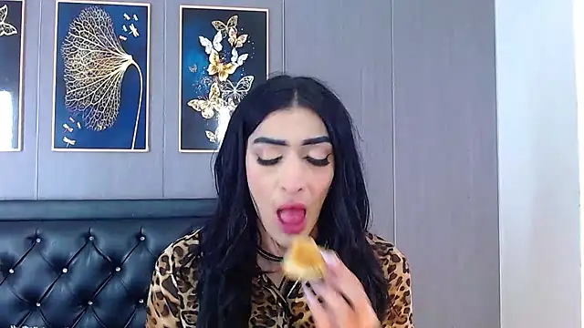 Evelynn sex  online show from 12-11-24, 01:17