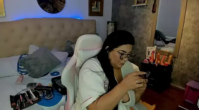 Snapshot of Daring__natasha_ chatting on 02-01-25, 04:14 Daring natasha online show from 02-01-25, 04:14
