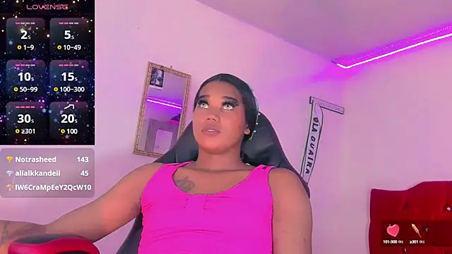 Snapshot of naomy__xx chatting on 02-10-25, 04:14 naomy xx online show from 02-10-25, 04:14