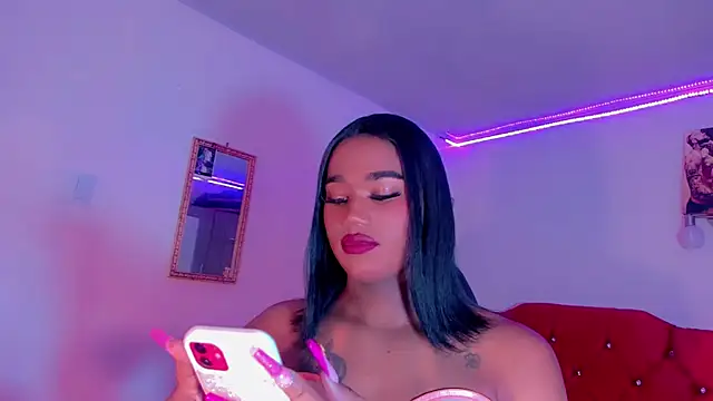 Snapshot of naomy__xx chatting on 03-07-25, 07:16 naomy xx online show from 03-07-25, 07:16