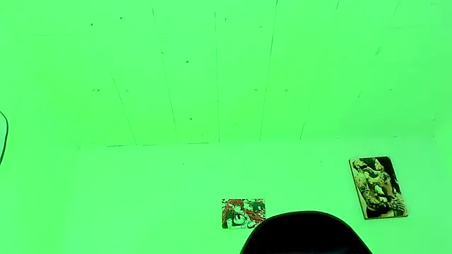 naomy  xx online show from 10-08-25, 03:26