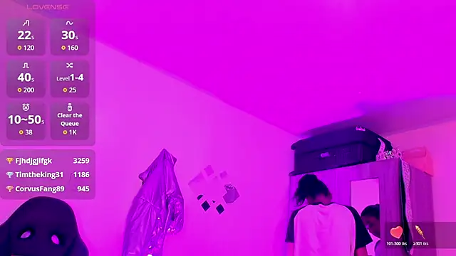 naomy  xx online show from 05-07-26, 03:23