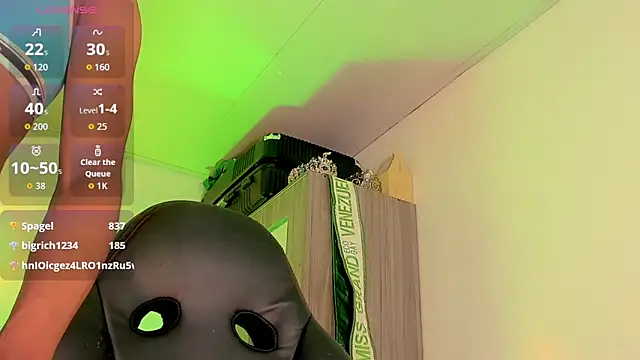 naomy  xx online show from 05-14-26, 03:24