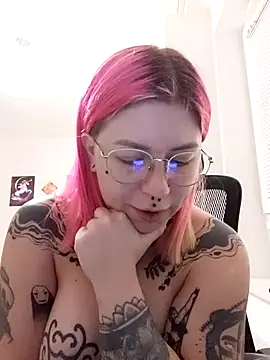 divine eve online show from 09-17-25, 10:11