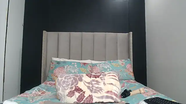 Ms  JOJO online show from 05-10-26, 10:48
