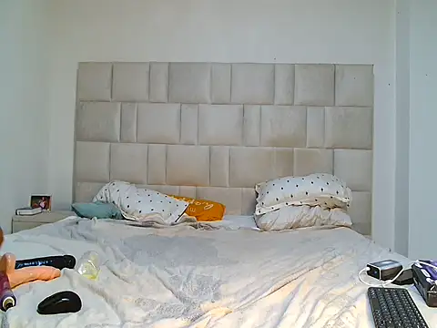 star gurl online show from 11-02-25, 05:48