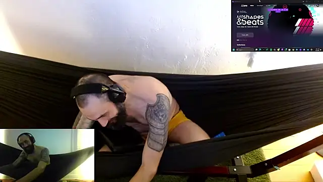 Snapshot of AceSpinning_DJ chatting on 03-01-26, 11:01 AceSpinning DJ online show from 03-01-26, 11:01