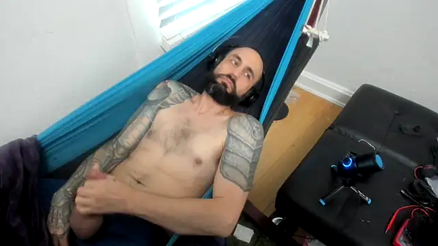 Snapshot of AceSpinning_DJ chatting on 03-26-26, 12:50 AceSpinning DJ online show from 03-26-26, 12:50