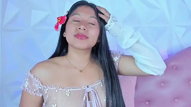 LinnaGardenia online show from 12-05-24, 01:28