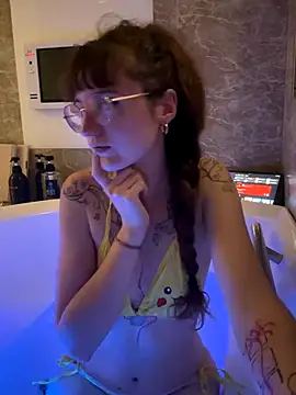  foxygirl  online show from 11-12-25, 02:17