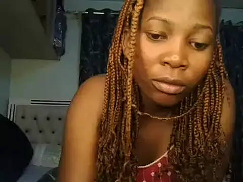 Petitiebooty online show from 01-23-25, 08:15