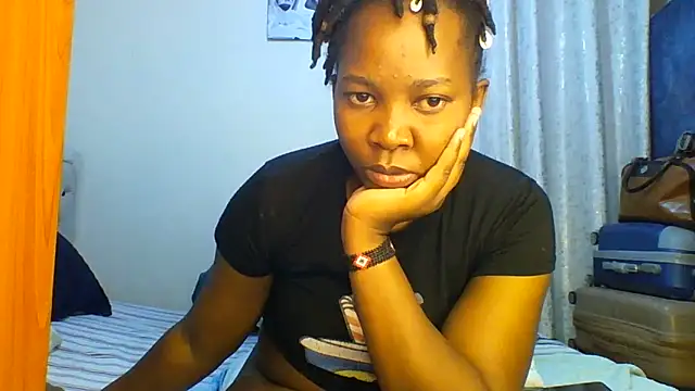 Petitiebooty online show from 06-22-26, 05:48