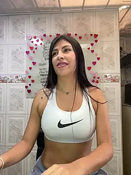 Alanna atm  online show from 01-29-25, 03:37