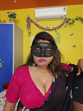 Snapshot of OrgsmMust chatting on 02-02-26, 06:39 OrgsmMust online show from 02-02-26, 06:39