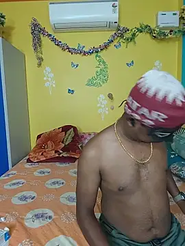 Snapshot of OrgsmMust chatting on 02-13-26, 07:54 OrgsmMust online show from 02-13-26, 07:54