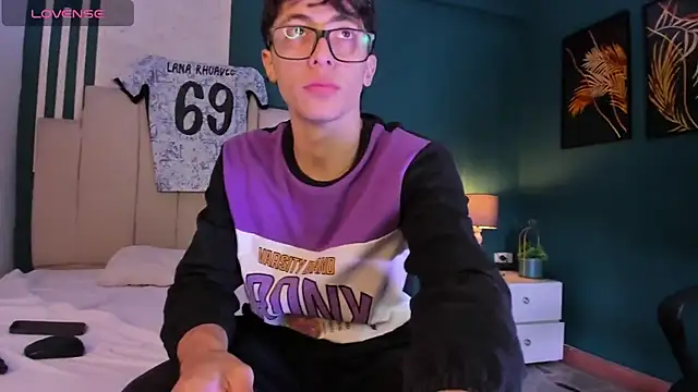 AlessandroDybala online show from 11-21-25, 12:26