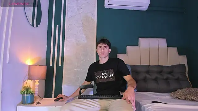 AlessandroDybala online show from 01-08-26, 05:37