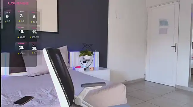 Leyli Doll online show from 02-21-25, 09:22