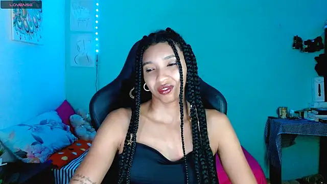 Snapshot of sensitive_brunette chatting on 04-07-26, 12:33 sensitive brunette online show from 04-07-26, 12:33