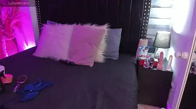 Sofiia-Rubb online show from 02-15-25, 04:25