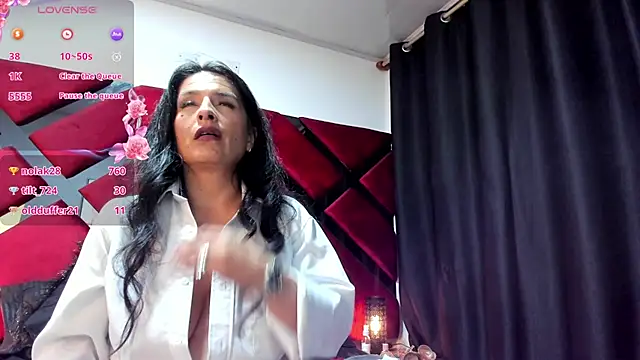 Kendra-Foxxy online show from 03-04-25, 06:26