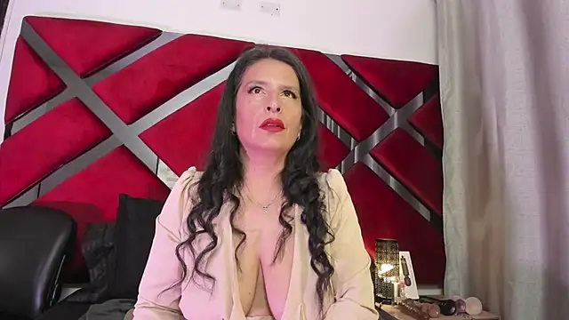 Kendra-Foxxy online show from 06-01-26, 01:07