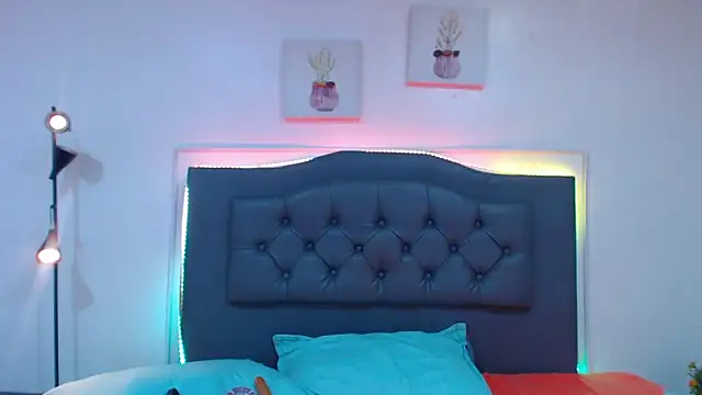 candy lux  online show from 10-12-25, 08:08