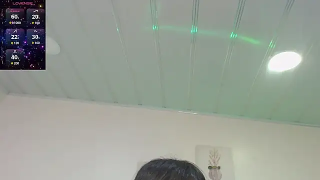 Snapshot of candy_lux_ chatting on 03-14-26, 12:10 candy lux online show from 03-14-26, 12:10