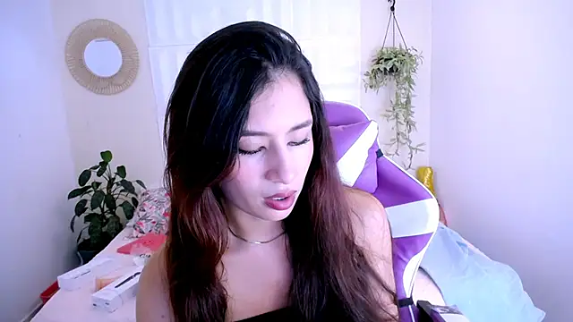 Snapshot of nataly_red chatting on 06-25-26, 07:51 nataly red online show from 06-25-26, 07:51
